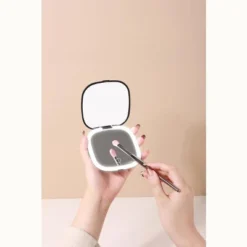 J&V TEXTILES Compact Mirror, 1X/3X Magnification Pocket Mirror, Mini Mirror For Purse, Pocket,Travel And Present -Umbra Home Decor Shop GUEST 5102c140 b4f8 48f7 bd1a 3d6029f8dbd7