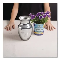 Rust-Oleum 6oz Mirror Effect Spray Paint High Gloss Mirror -Umbra Home Decor Shop GUEST 51bd4702 5b71 4f0c aa84 36b568d544a8