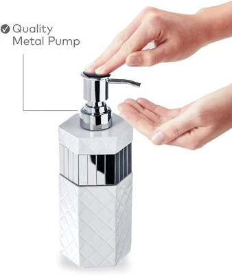 Creative Scents Quilted Mirror 4 Piece Bath Gift Set 2 Creative Scents Quilted Mirror 4 Piece Bath Gift Set - Image 2