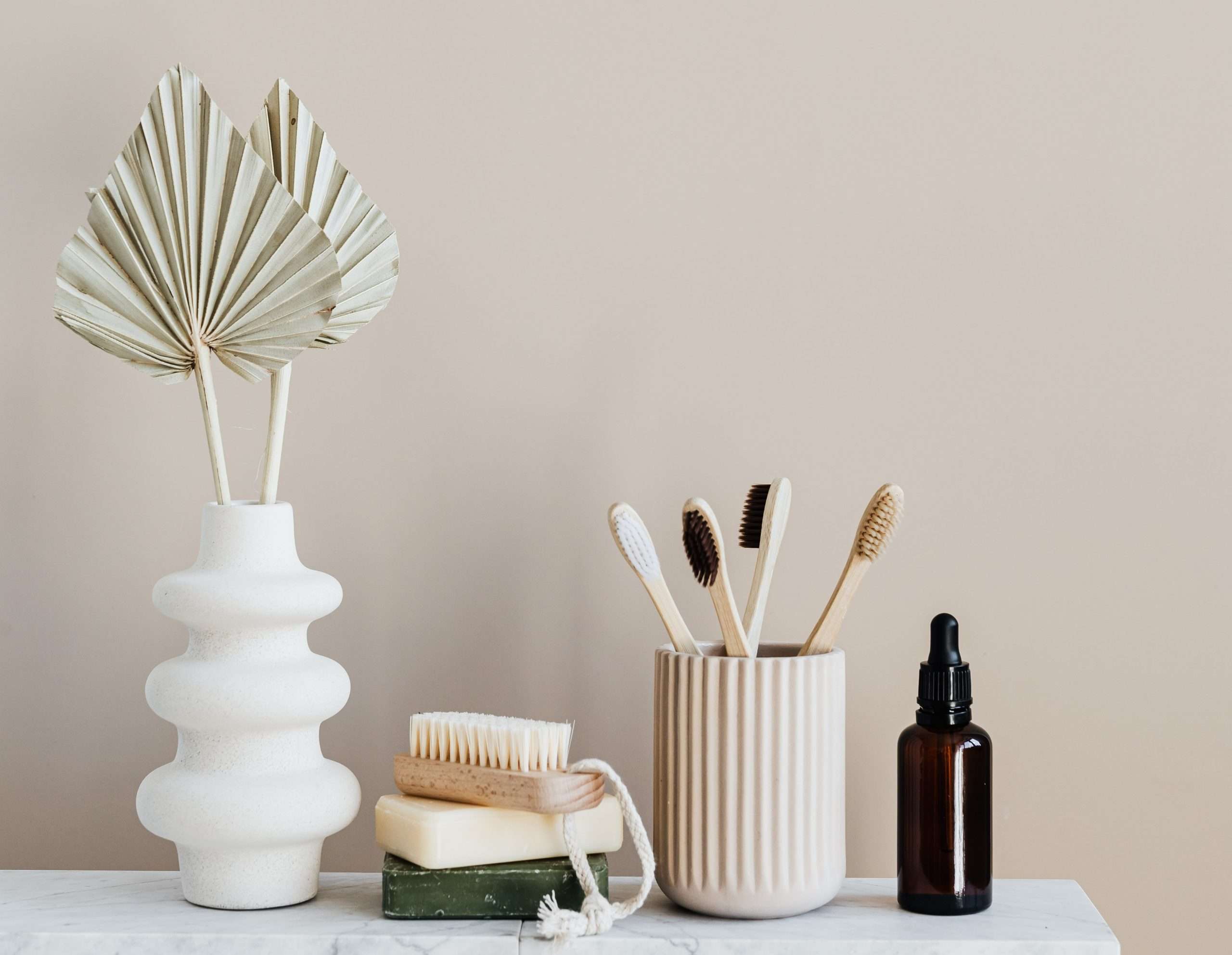 Umbra Home Decor Shop -Umbra Home Decor Shop Must Have Bathroom Essentials and How Often You Should Change These Bathroom Items scaled 1